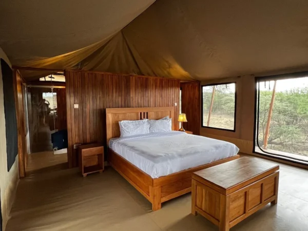 INTO WILD AFRICA – TENTED CAMP: Centre Serengeti - Image 3