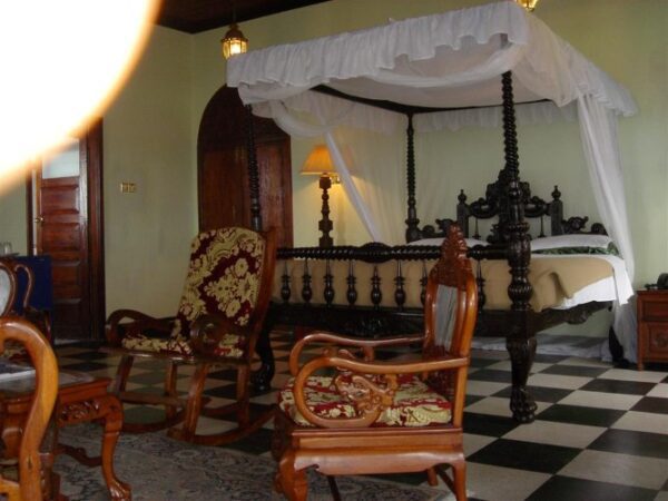 TEMBO HOTEL